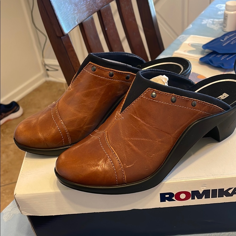 Romika Mokassetta 271 Women's Brown Mules Clogs Size 8.5